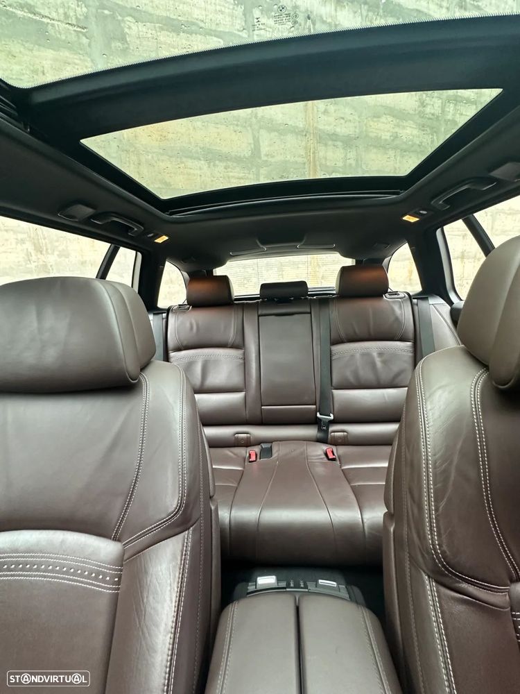BMW 525 d Touring Sport-Aut. Luxury Line - 13
