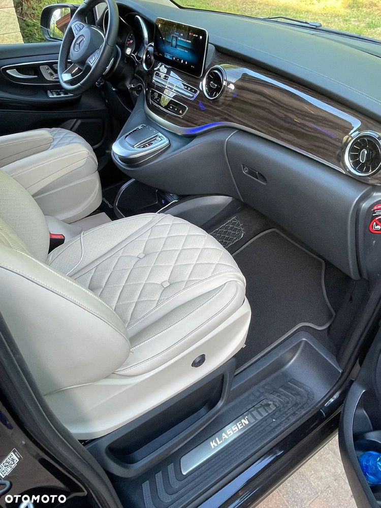 Mercedes-Benz Klasa V - 15