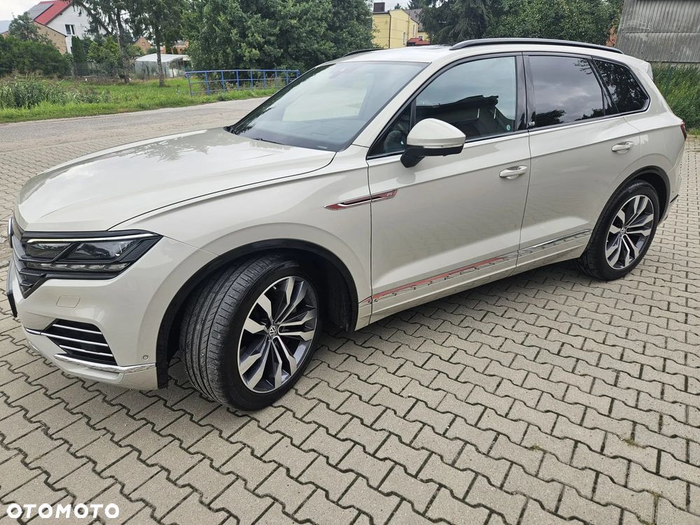 Volkswagen Touareg - 33