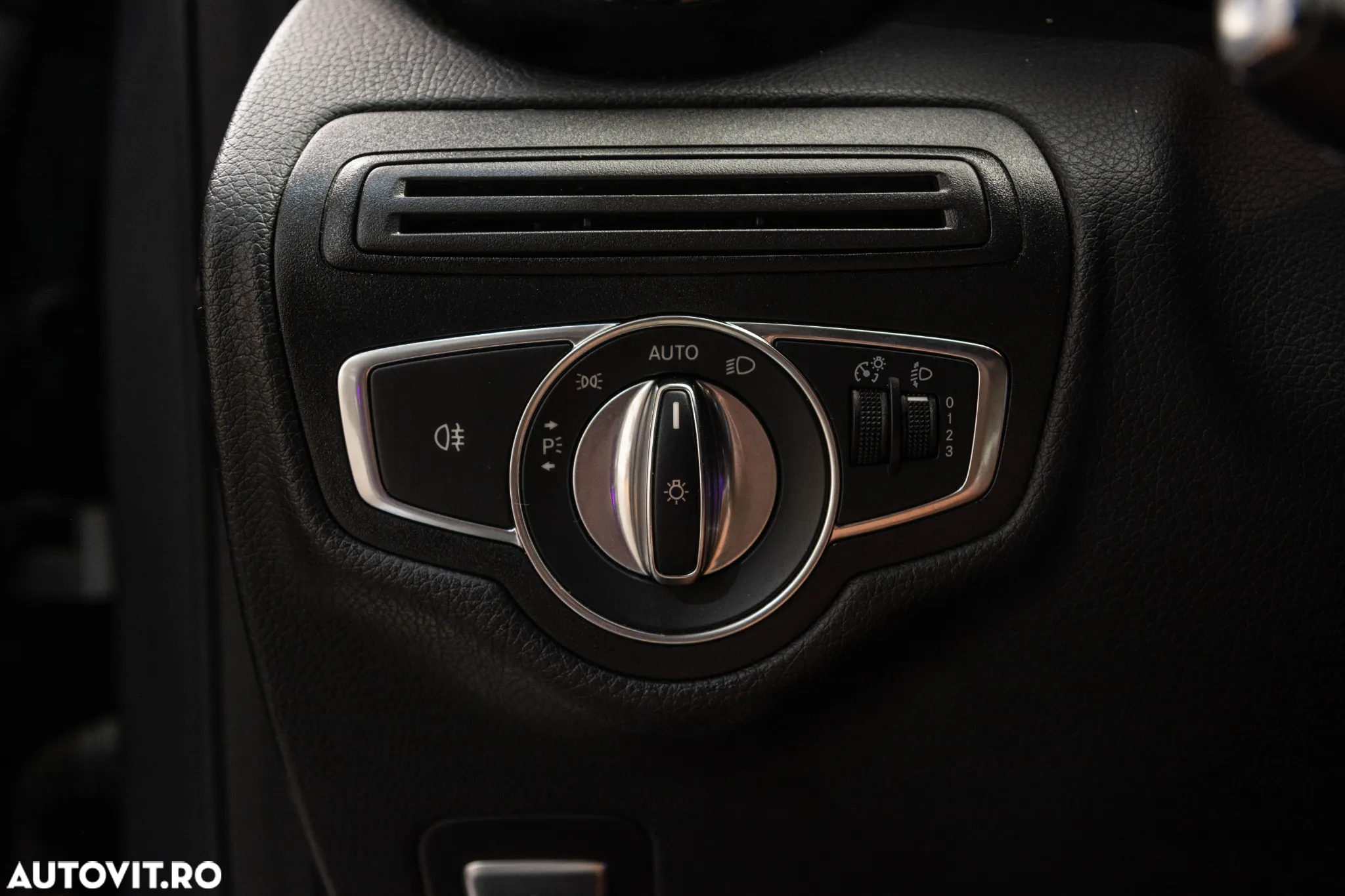 Mercedes-Benz GLC Coupe 350 e 4MATIC - 29