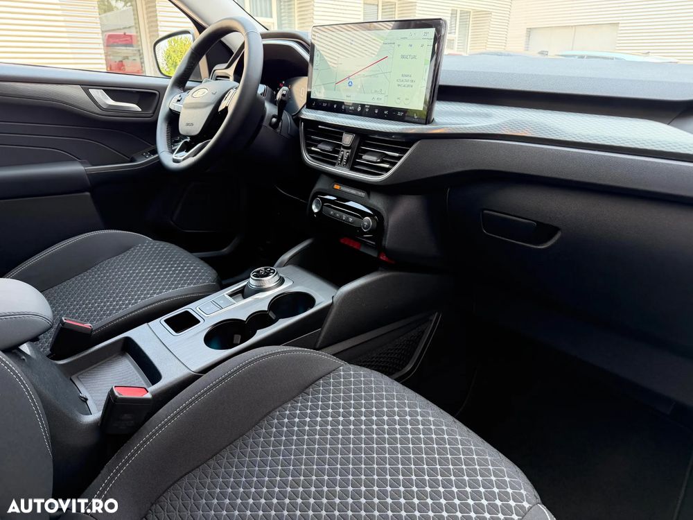 Ford Kuga 2.5 Duratec FWD FHEV Titanium - 10