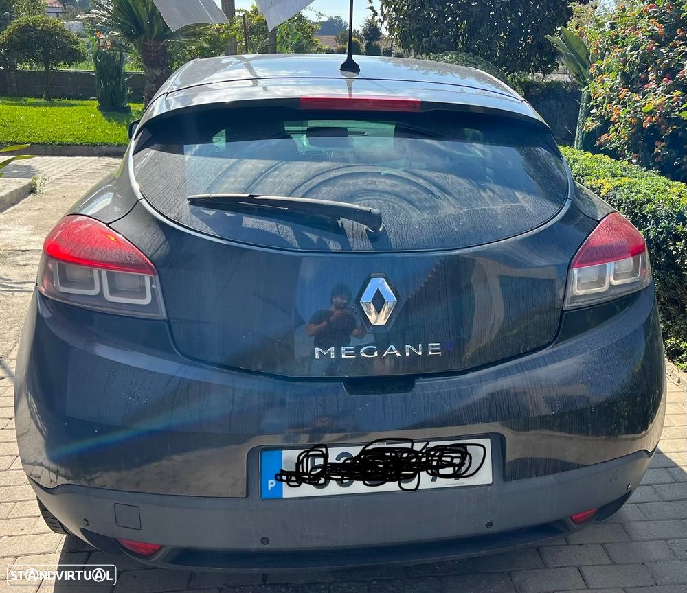 Renault Mégane 2009 photo 2