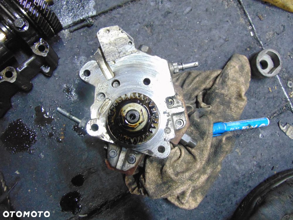 Pompa wtryskowa laguna 3 trafic vivaro 2,0 dci - 4