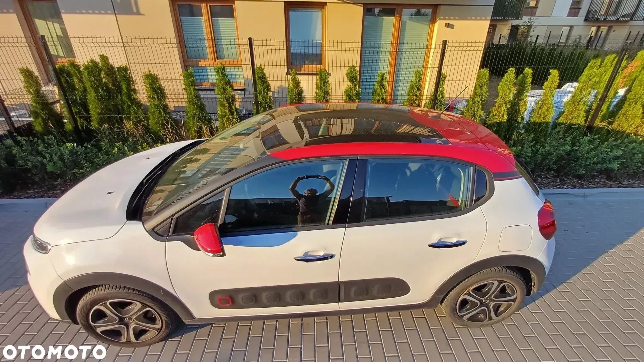 Citroën C3 1.2 PureTech Shine - 1