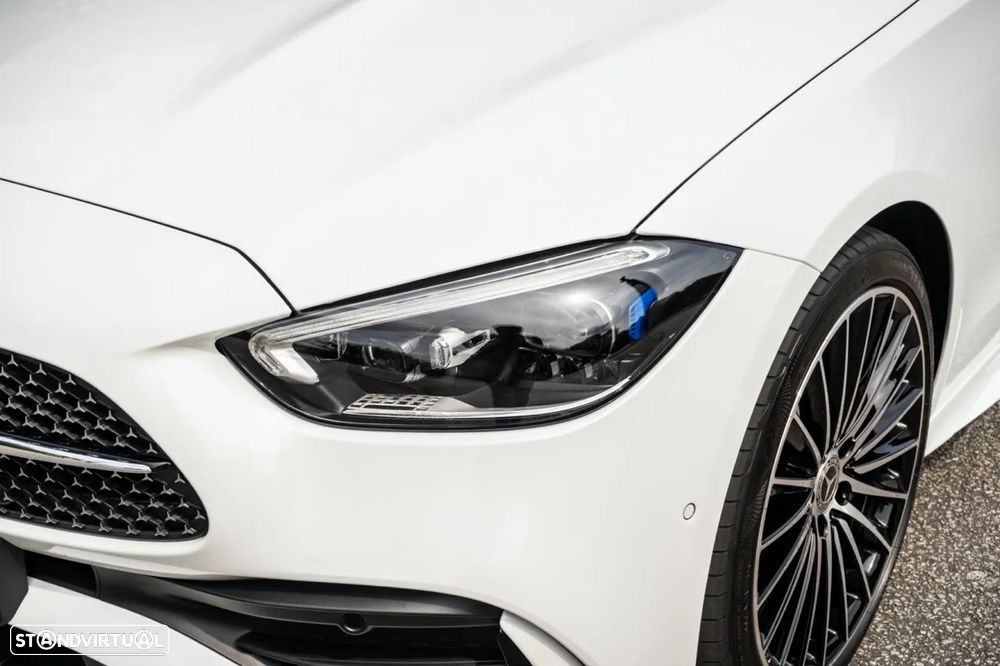 Mercedes-Benz C 300 - 13