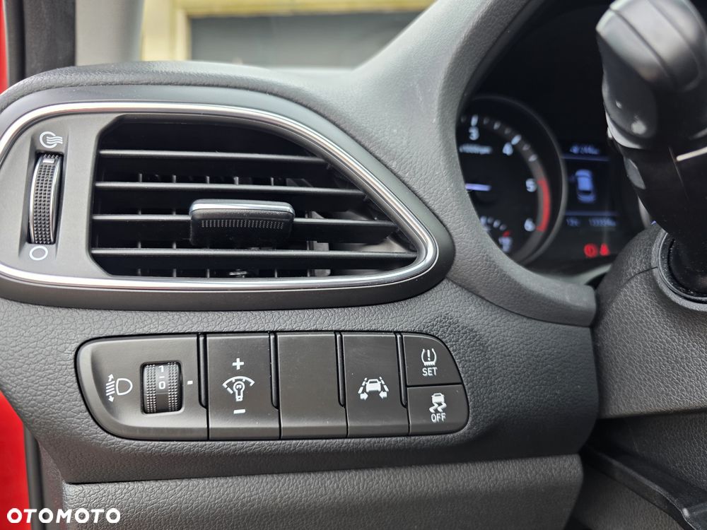 Hyundai i30 1.6 CRDI EDITION 30 - 35