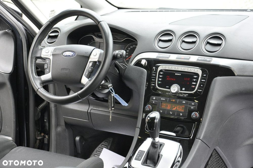 Ford S-Max 2.0 TDCi DPF Titanium - 6