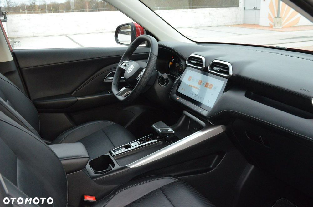 MG ZS 1.5 HEV+ Exclusive - 23