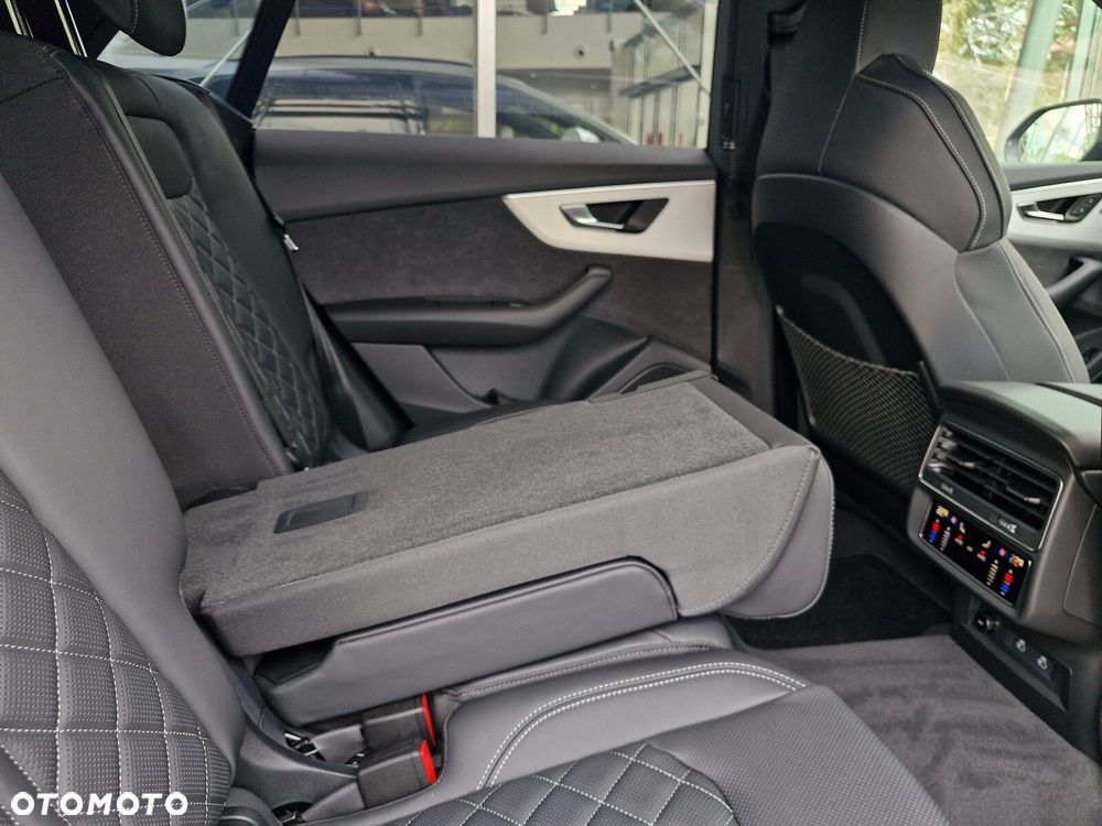Audi Q8 50 TDI mHEV Quattro Tiptronic - 36