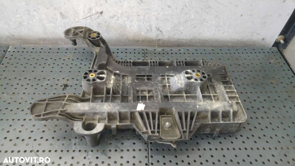 Suport baterie 2.0 tdi vw golf 5 plus 5m1 521 1k0915333c - 1