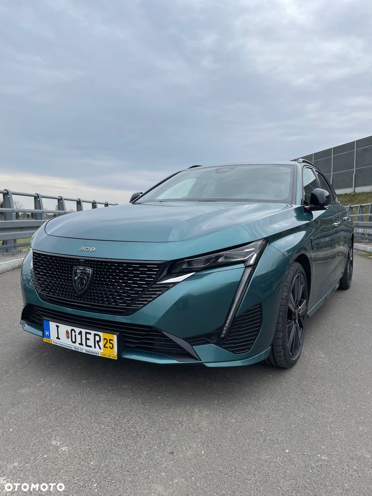Peugeot 308 - 1