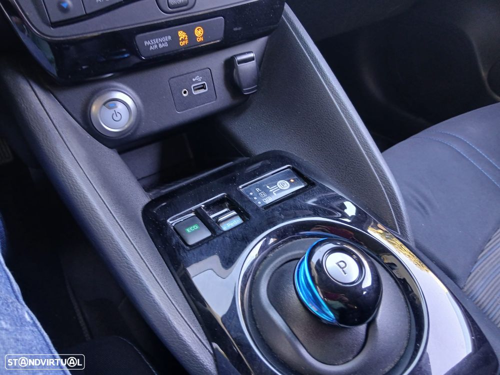 Nissan Leaf N-Connecta - 7