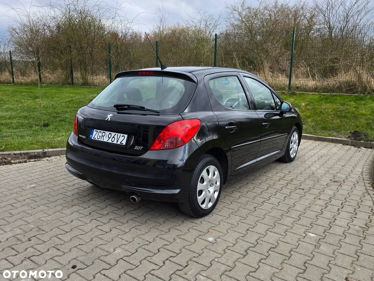 Peugeot 207 1.6 HDi 16V Sporty - 4
