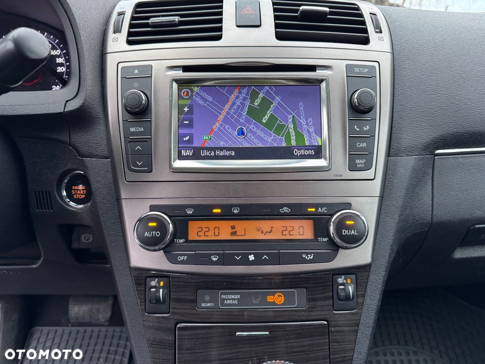 Toyota Avensis 2.0 Prestige MS - 27