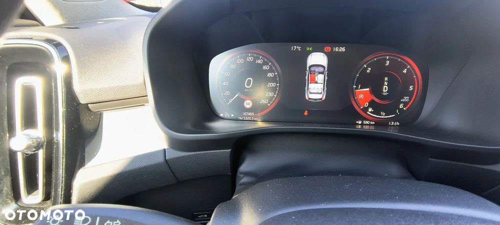 Volvo XC 40 D4 AWD Momentum Pro - 7