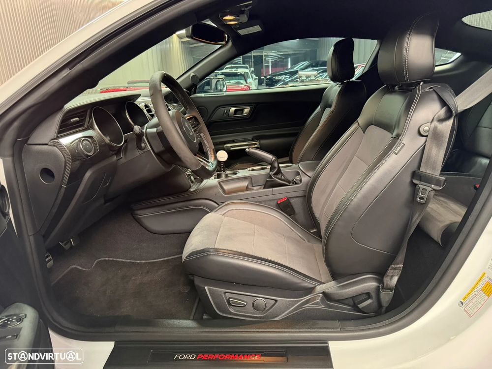 Ford Mustang Shelby GT350 5.2 V8 - 22