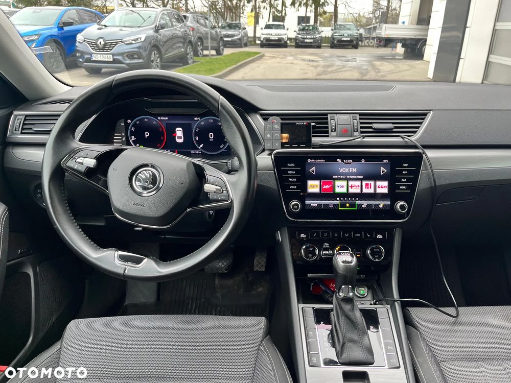 Skoda Superb 2.0 TDI SCR 4x4 Style DSG - 23