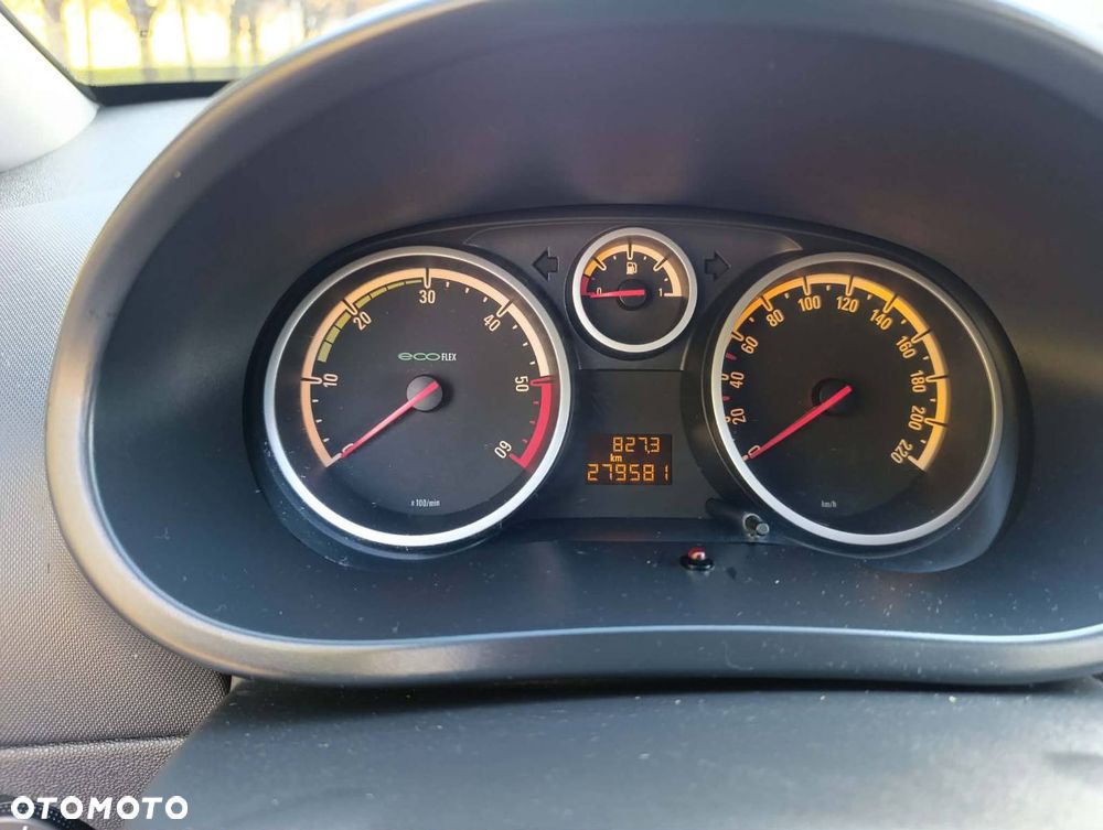 Opel Corsa 1.3 CDTI 111 - 2