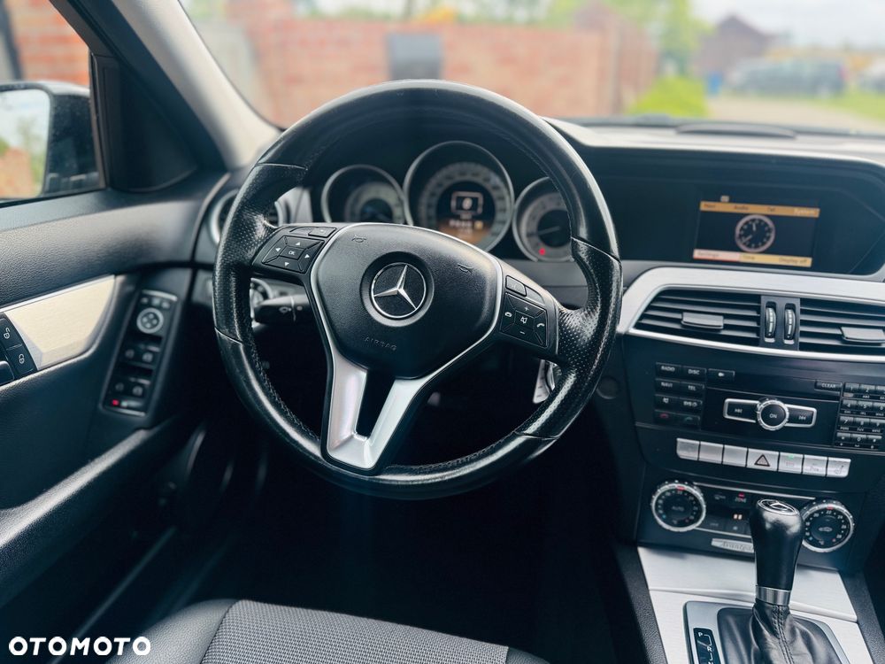 Mercedes-Benz Klasa C 180 Kompressor Automatik Avantgarde - 12