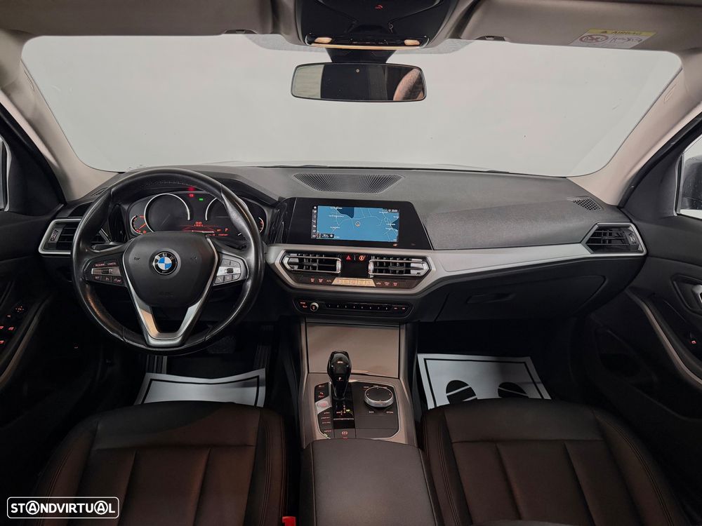 BMW 318 d Aut. Sport Line - 8