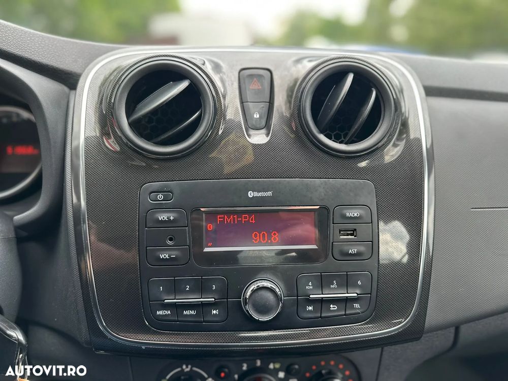 Dacia Logan 0.9 TCe Ambiance - 19