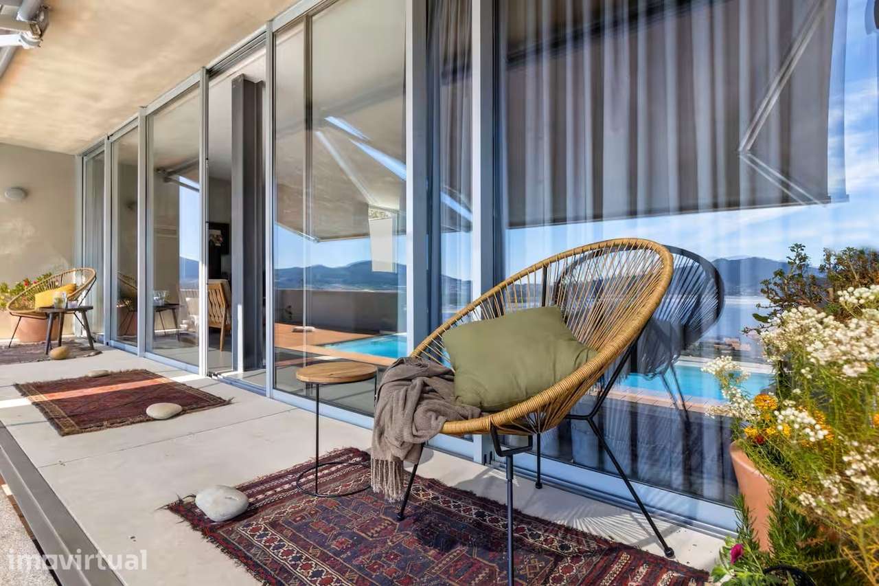 Moradia T2 com piscina e vistas deslumbrantes sobre o rio Minho - Grande imagem: 3/23
