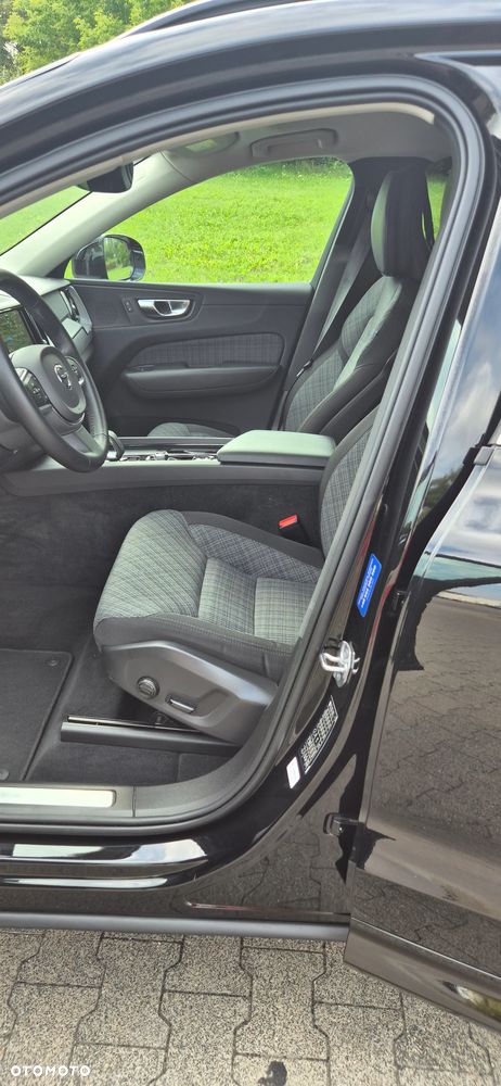 Volvo XC 60 B4 B Core - 9