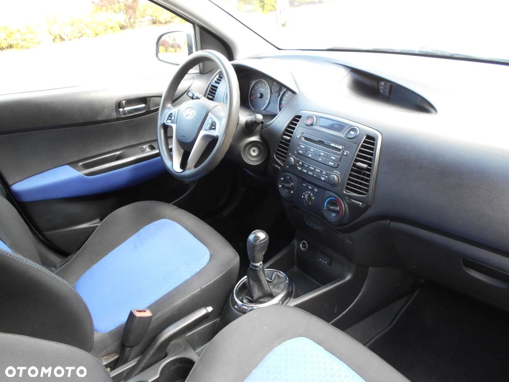 Hyundai i20 1.4 Classic + EU5 - 12