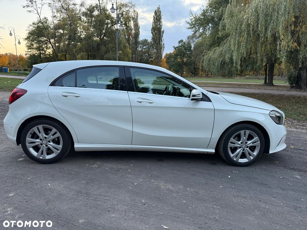 Mercedes-Benz Klasa A 180 7G-DCT AMG Line - 12