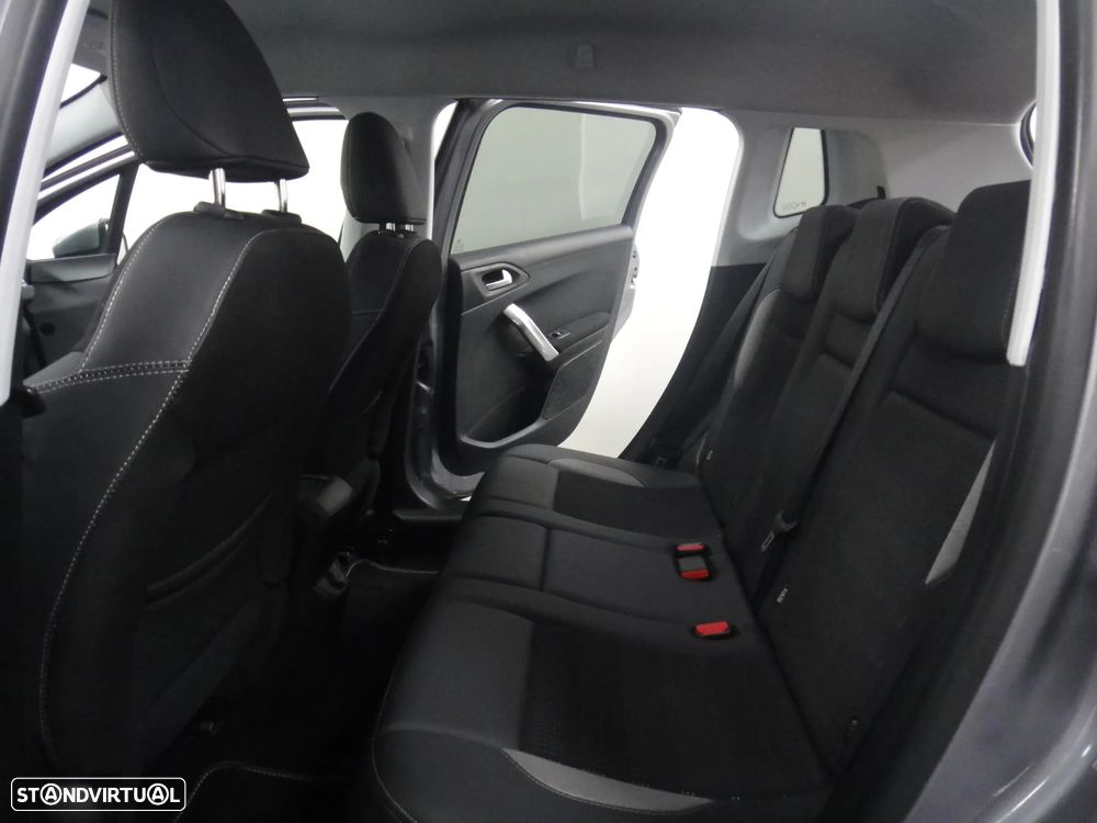 Peugeot 2008 PureTech 110 Stop&Start EAT6 Allure - 13
