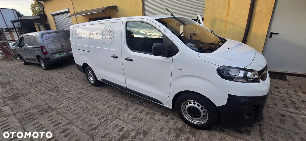 Opel Vivaro - 16