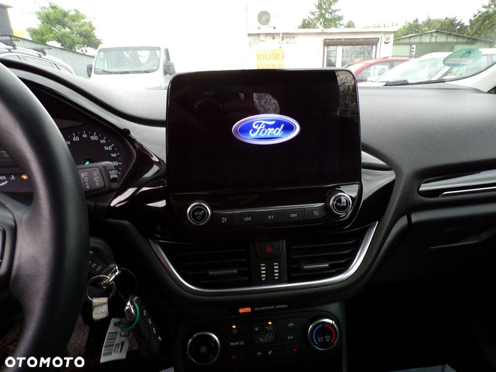 Ford Fiesta - 33