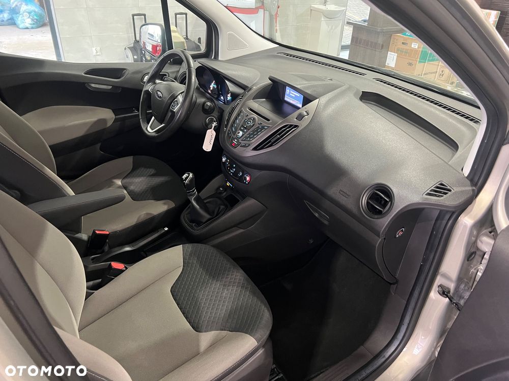 Ford Tourneo Courier 1.0 EcoBoost Sport - 20