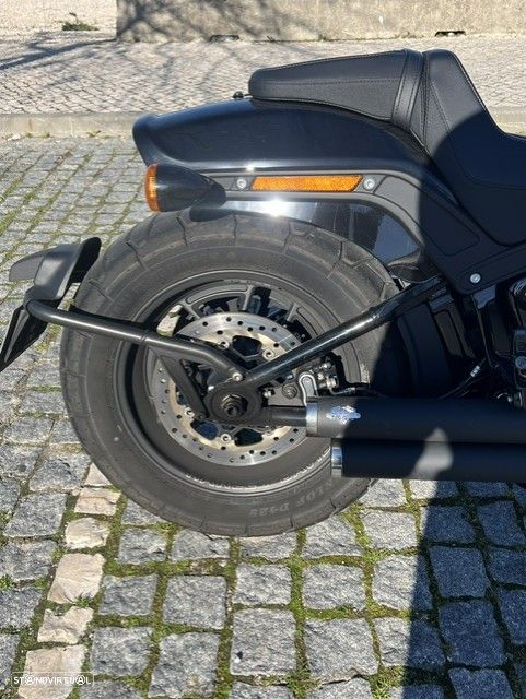 Harley-Davidson Softail FAT BOB 114 - 42
