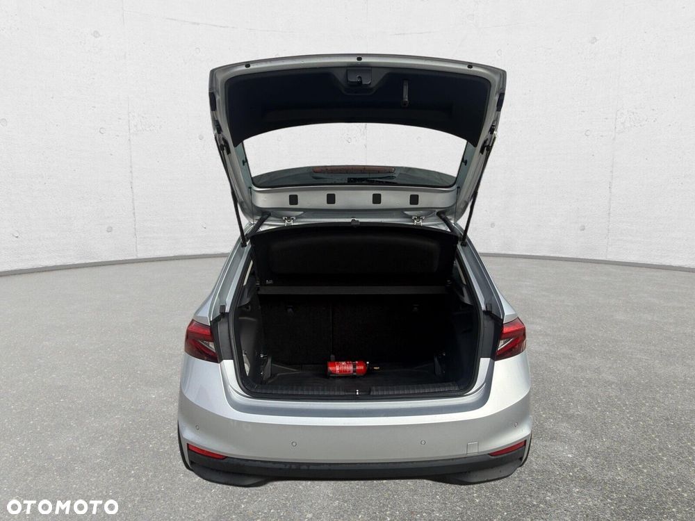 Skoda Fabia 1.0 TSI Ambition - 30