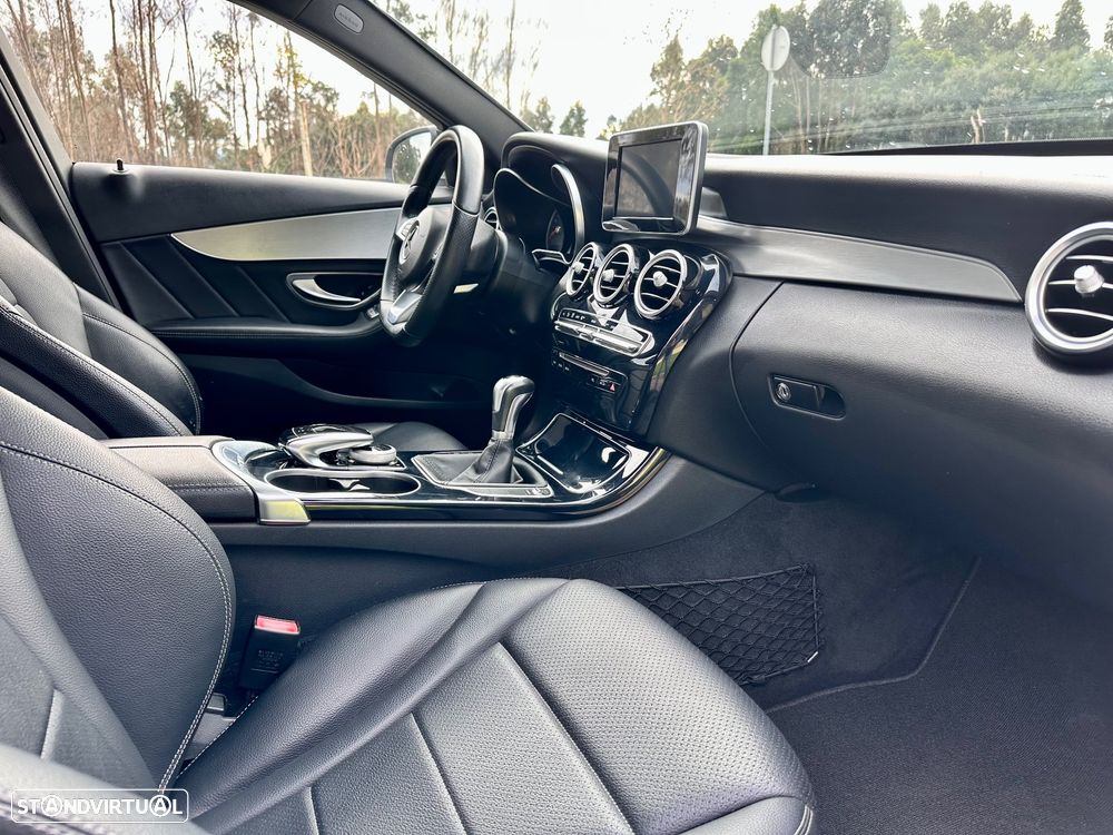 Mercedes-Benz C 220 d AMG Line - 41