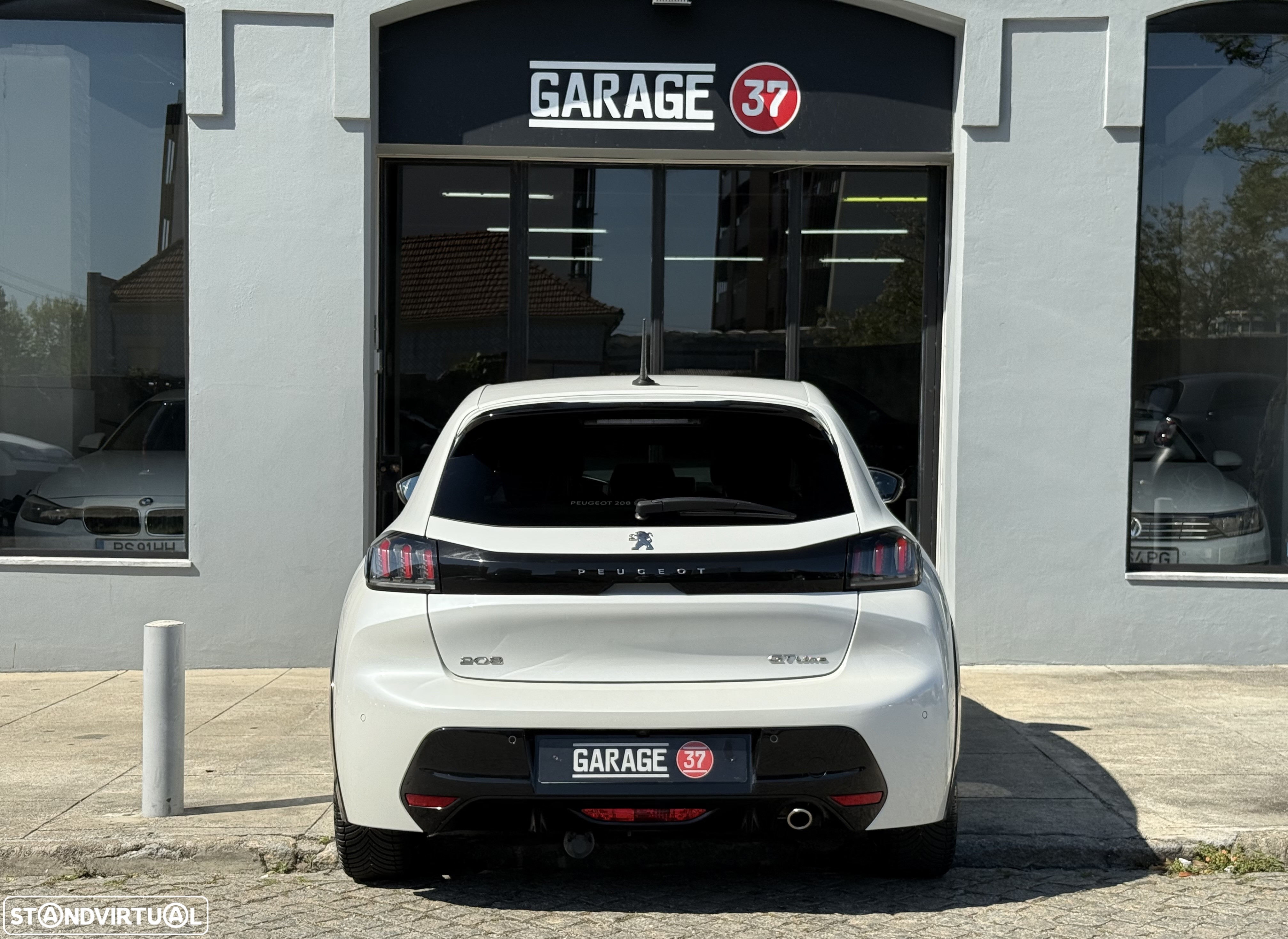 Peugeot 208 1.2 PureTech GT - 7