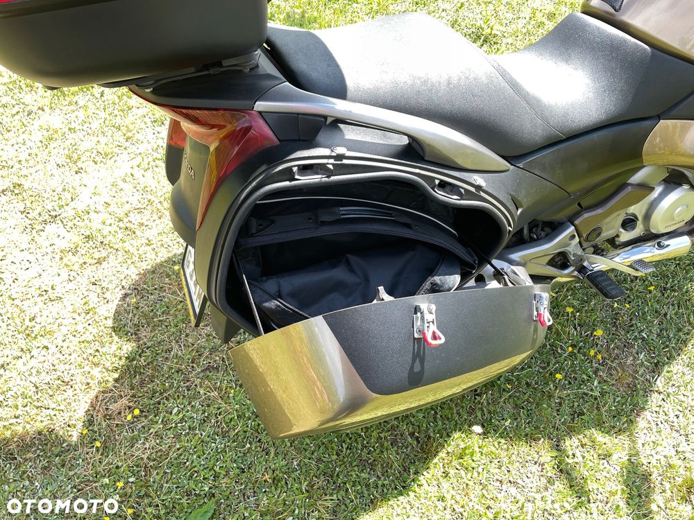 Honda Deauville - 8