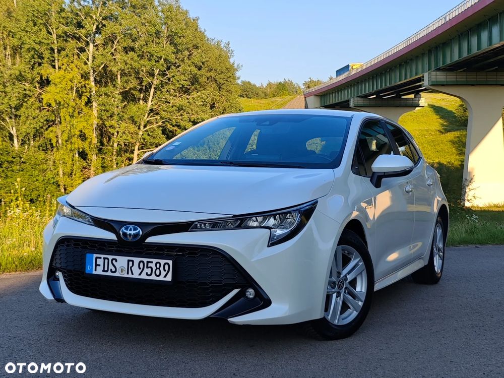Toyota Corolla 1.8 Hybrid Comfort - 39