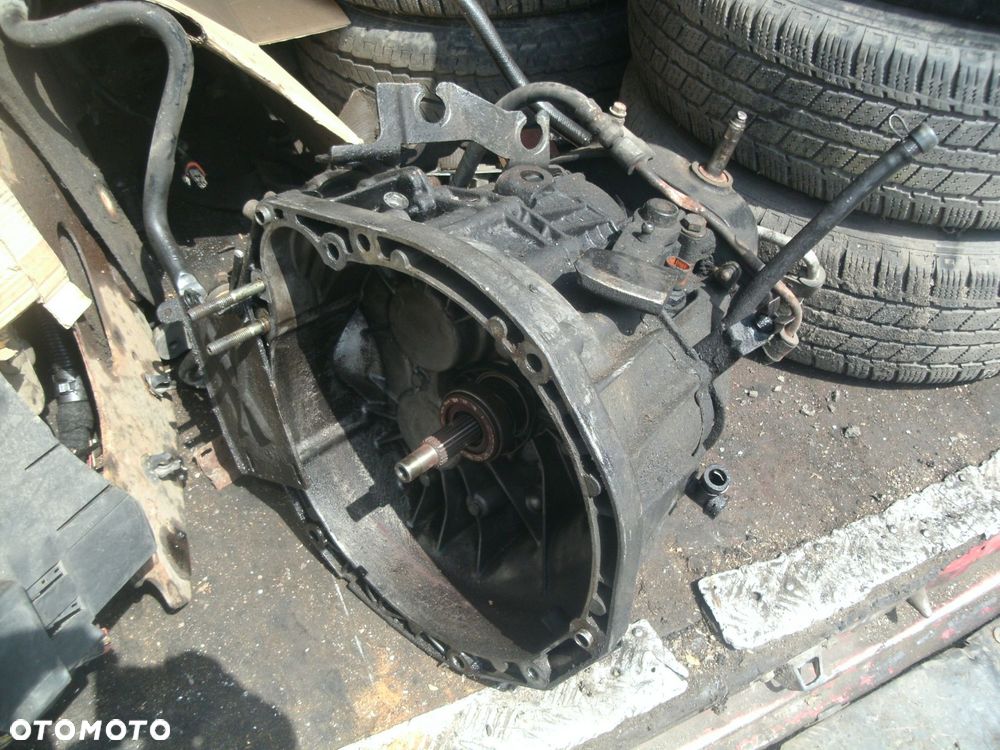 skrzynia biegow renault trafic vivaro 1.9dci pk6008 naped licznika - 1