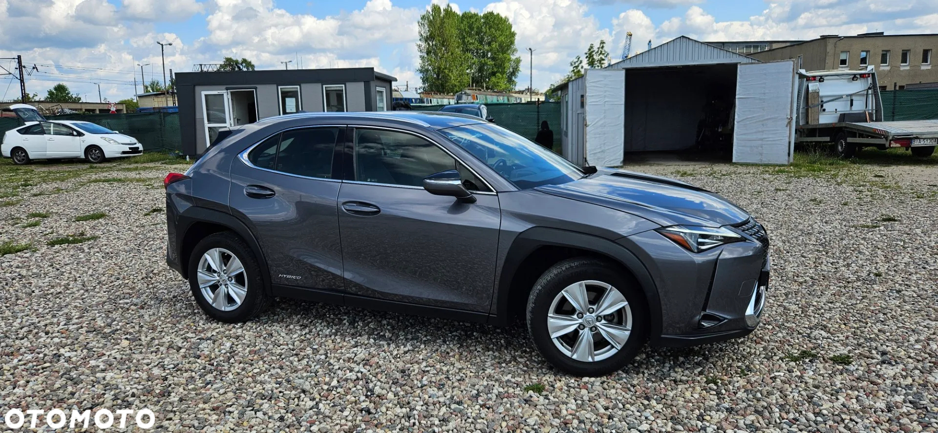 Lexus UX 250h - 11