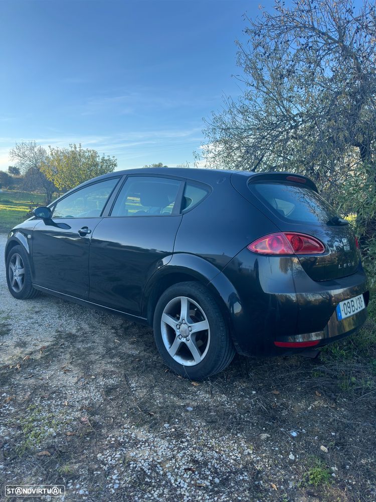 SEAT Leon 1.6 Sport - 4