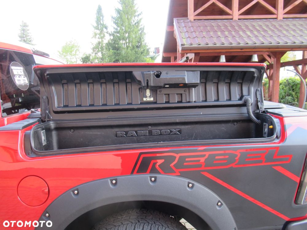 Dodge RAM 1500 5.7 4x4 - 35