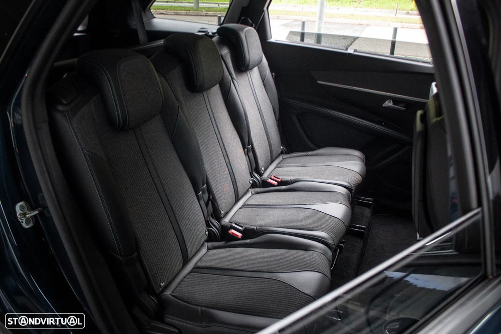 Peugeot 5008 PureTech 130 EAT8 Stop & Start Active Pack - 29