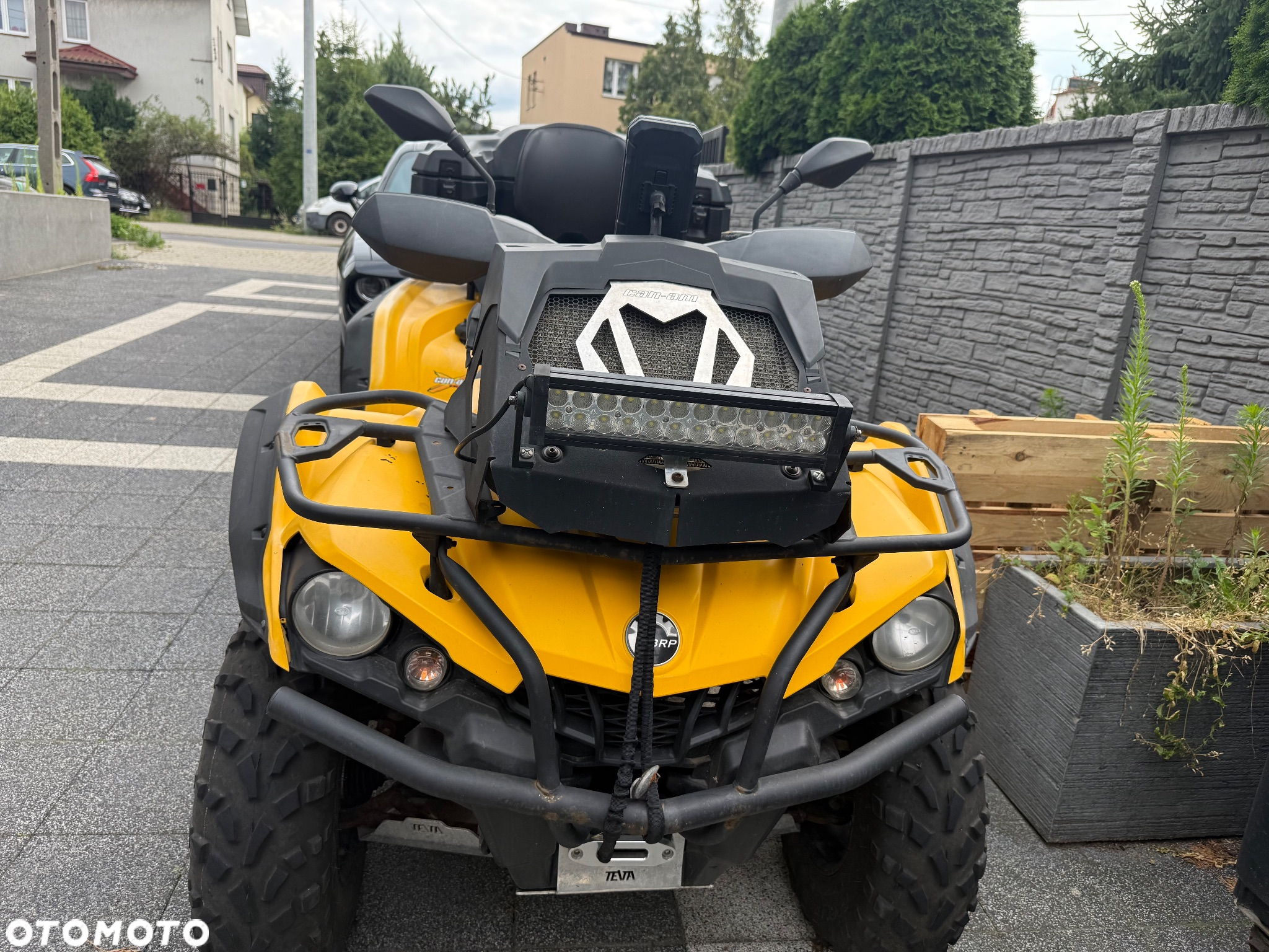 Can-Am Outlander Max