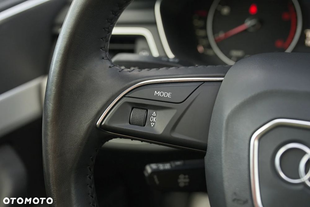 Audi A4 Limousine 2.0 TDI - 37