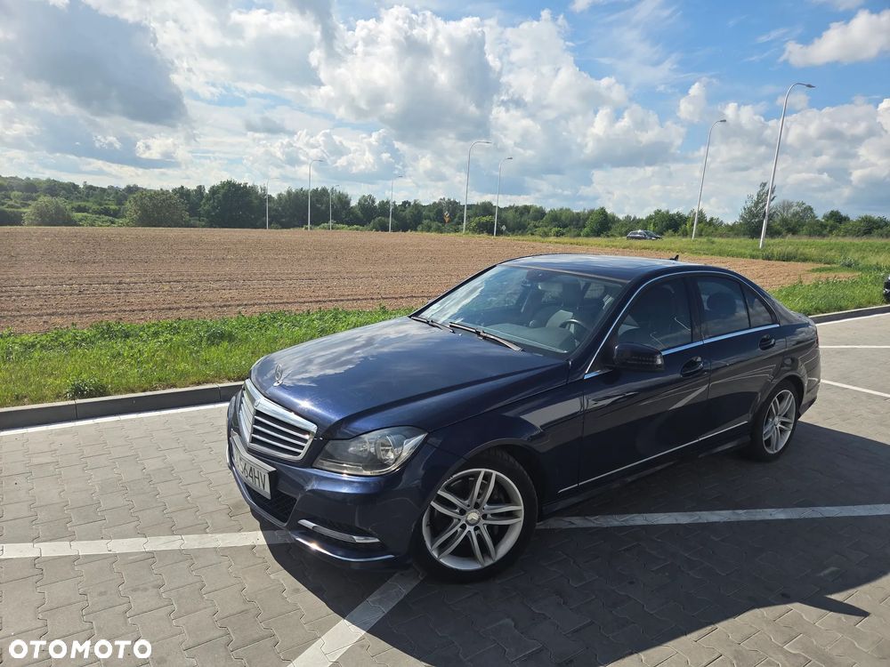 Mercedes-Benz C-Class 2013 photo 3