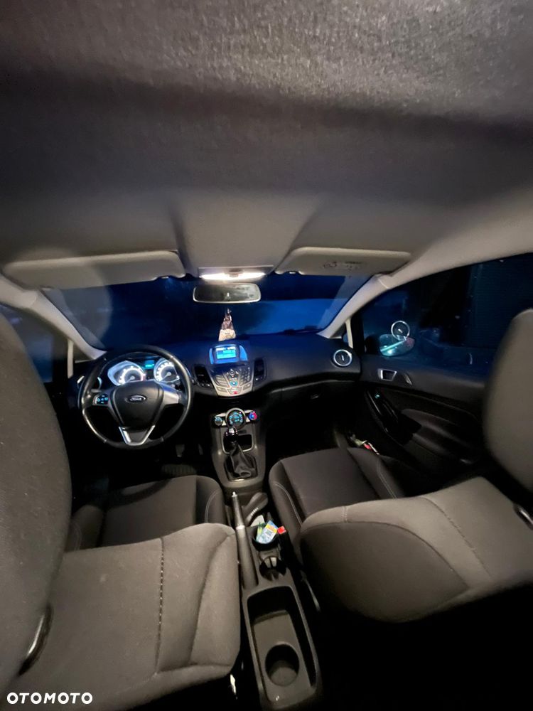 Ford Fiesta 1.5 TDCi Trend EU6 - 11