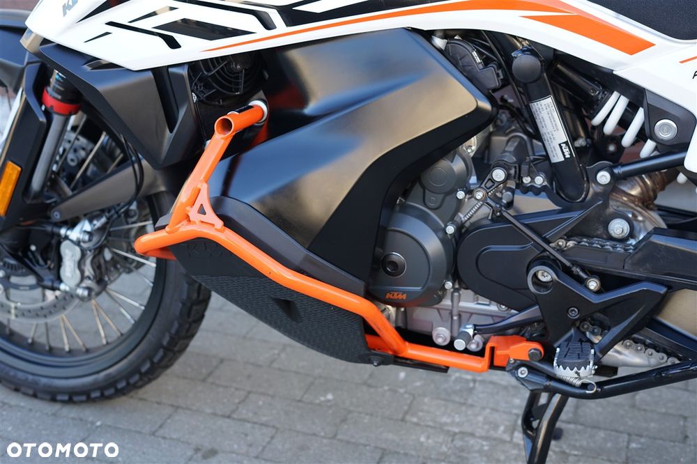 KTM Adventure - 29