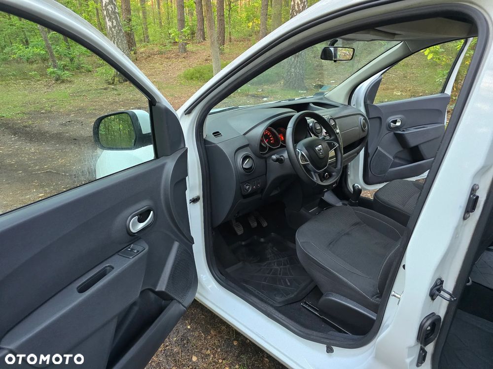Dacia Dokker 1.6 SCe Laureate - 10